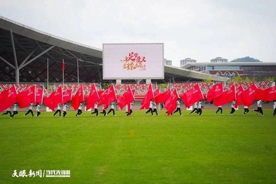 克洛普：马蒂普前十字韧带断裂；合同最后一年或难再出场克洛普更新了两名利物浦队员的伤情，马蒂普遭遇了前十字韧带断裂，麦卡利斯特膝盖被踩后进行了缝合，恢复时间还需观察。